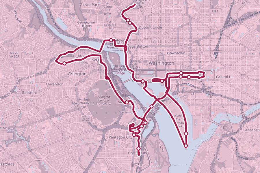 Course map of the Marine Corps Marathon, with a dot at every aid station